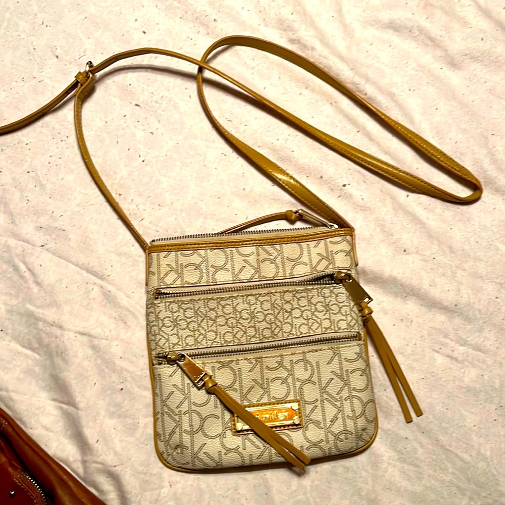 Calvin Klein crossbody